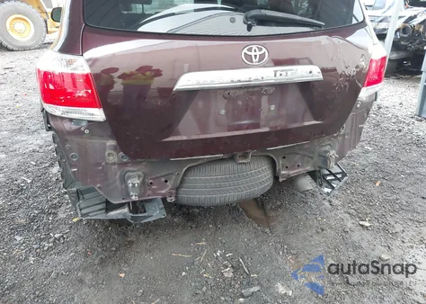 2012 Toyota Highlander Se V6 from USA, damaged, VIN 5TDZK3EH1CS074191